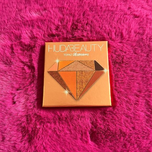 Huda Beauty Topaz Obsessions Eyeshadow Palette - Picture 1 of 3